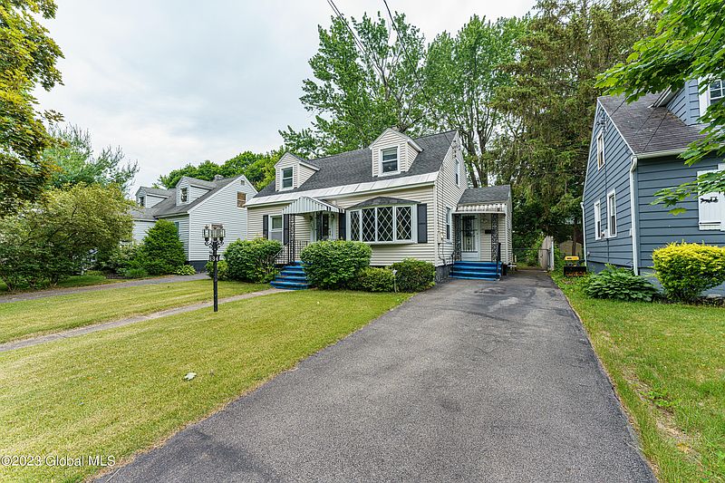 3rd image of 634 Rankin Avenue