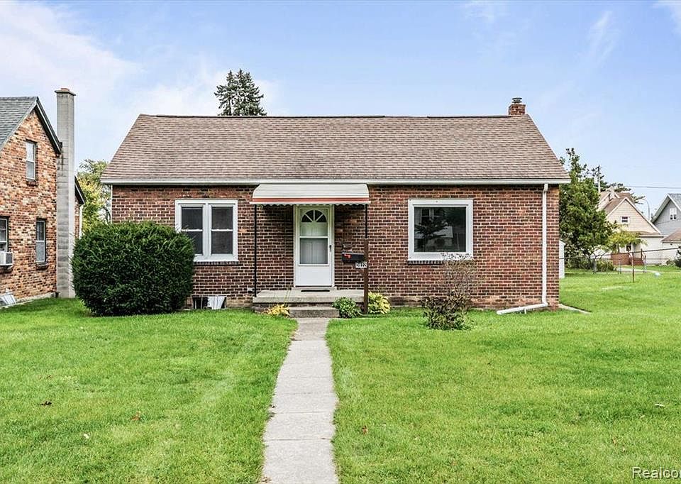 3822 Electric Ave, Port Huron, MI 48060 | Zillow