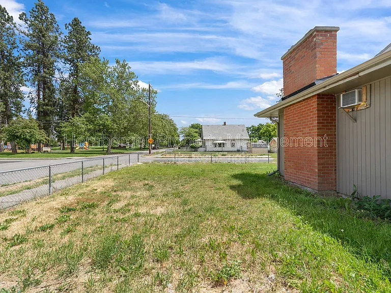 3939 N Mayfair St — Photo 27