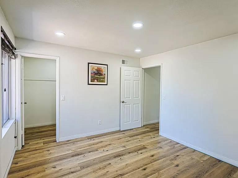 3440 W Park Balboa Ave — Photo 2