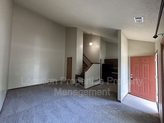 3rd image of 2807 Ridge Ct APT B