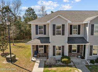 310 Glen Cannon Dr, Jacksonville, NC 28546