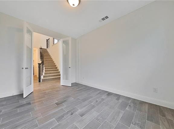 4th image of 2101 Richmond Park Ln