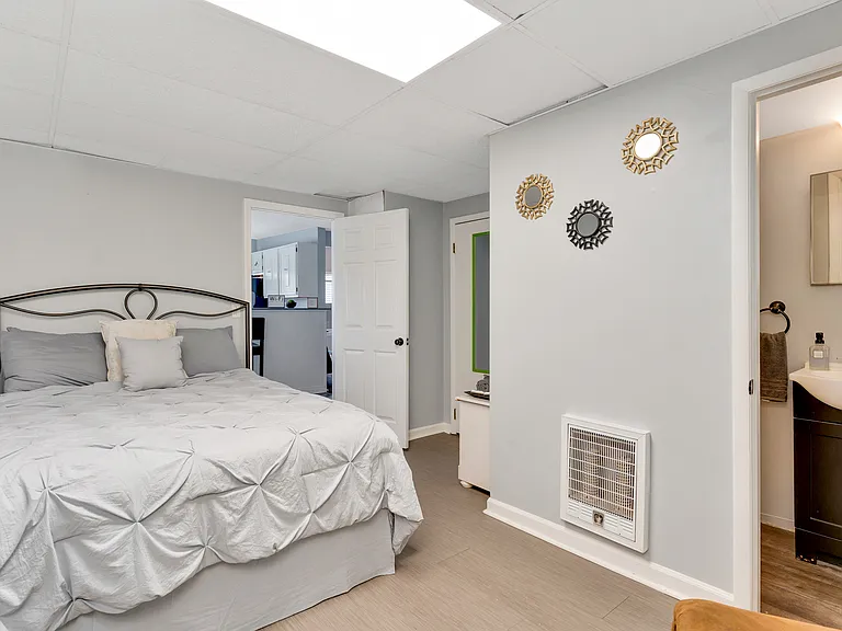 5234 Asher Ln #2 — Photo 7
