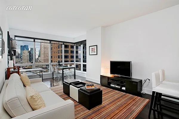 Rented by Corcoran | media 6