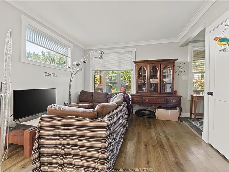 3222 Peter St #MAIN — Photo 13