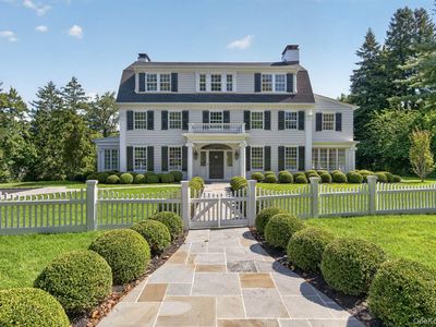 30 Brookside Drive, Manhasset, NY, 11030