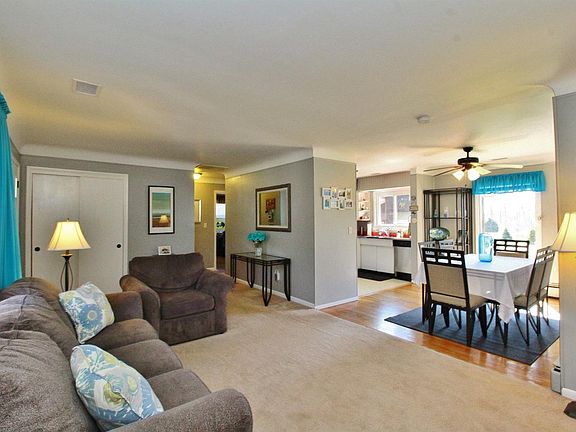 4th image of 821 Wisnew Dr