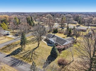 15865 Burleigh BOULEVARD, Brookfield, WI 53005