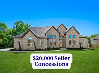 630 Shooting Star Ln, Lowell, AR 72745