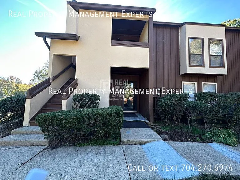5718 Dockside Dr — Photo 13