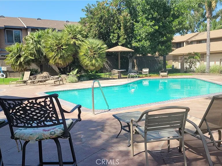 1112 S Cypress Ave #28 — Photo 29