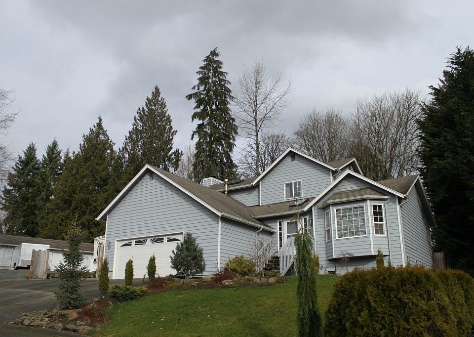 1st image of 2409 108th Ave SE