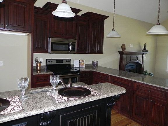 3rd image of 100 Timber Lake Dr