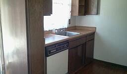1st image of 395 Joan Vista St