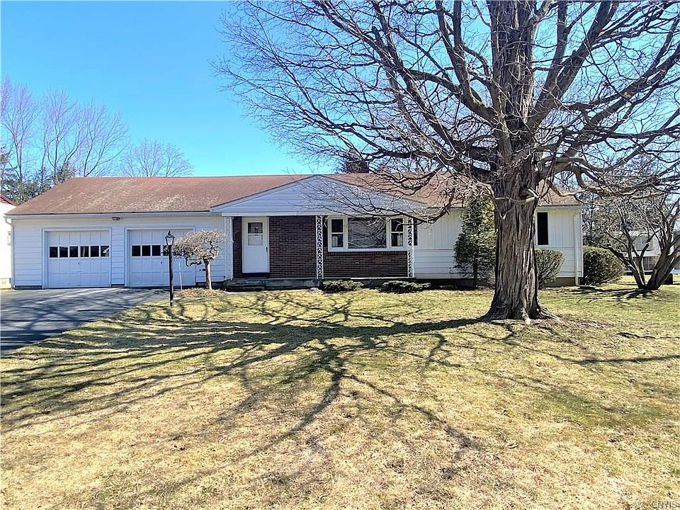 1st image of 218 Palmer Dr