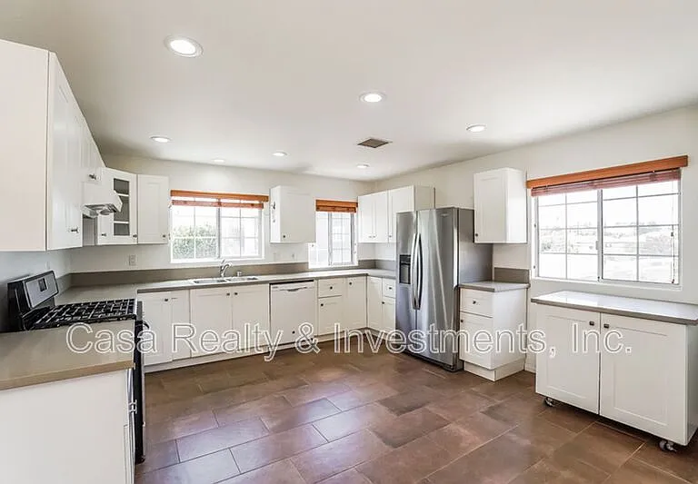 522 Washington St #BACK HOUSE — Photo 3
