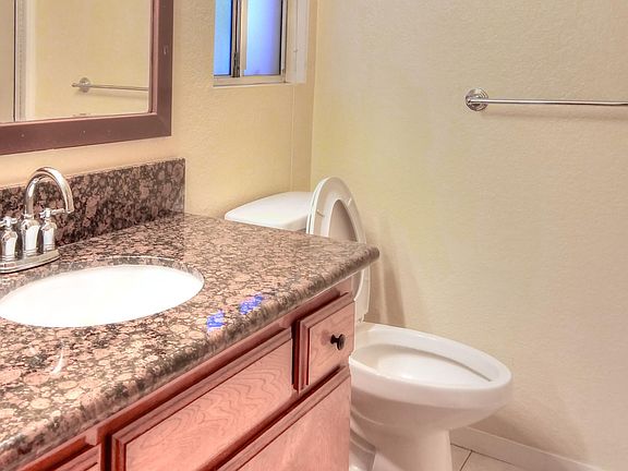 5th image of 129 N Craig Ave APT 12
