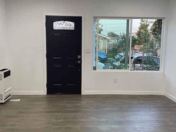 2nd image of 9821 Wilmington Ave
