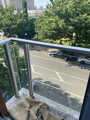 Rented by Chana Ofek, LREB | media 5