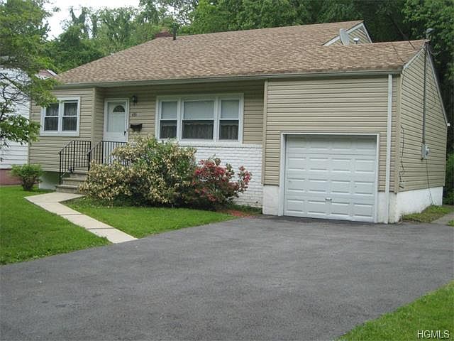 1st image of 486 Midland Ave
