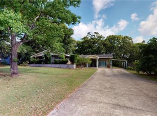 3834 Hawthorne Dr, Mobile, AL 36693