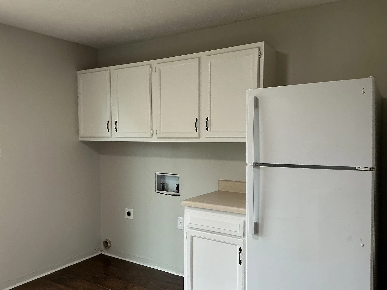 2 bed, 884 sqft, $935 — Photo 3