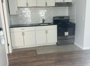 84 Mission St, Montclair, NJ 07042