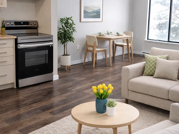 24 Clearview Dr, Sault Ste. Marie, ON P6B 5Z6