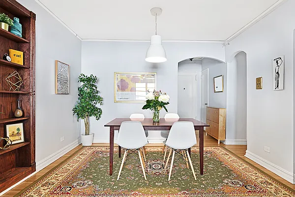 Sold by Compass | media 10