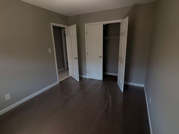 3rd image of 4111 Conway Ave APT D