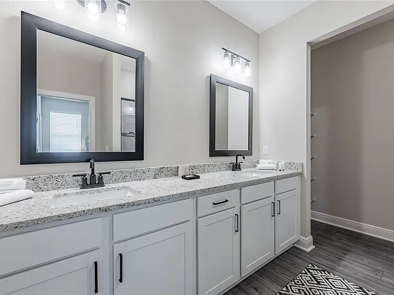 7753 Somersworth Dr — Photo 26