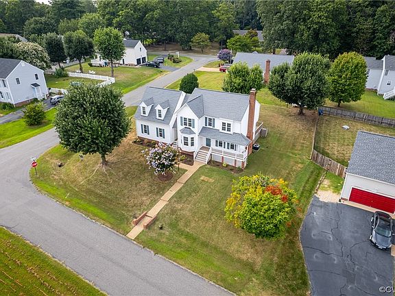 4th image of 7442 Moritz Ln