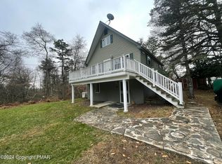 106 Cinnamon Trl, Long Pond, PA 18334