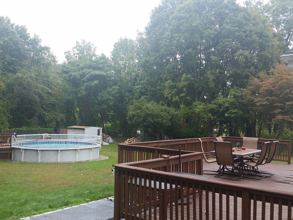 2nd image of 6 Daniel Rd