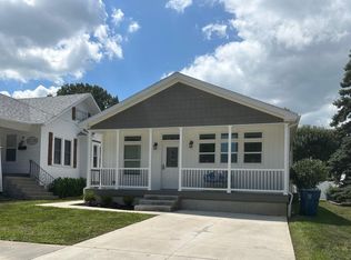 124 Ash St, Port Clinton, OH 43452