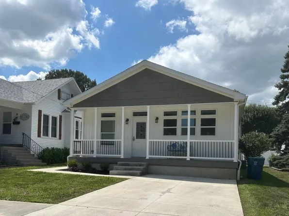 124 Ash St, Port Clinton, OH 43452