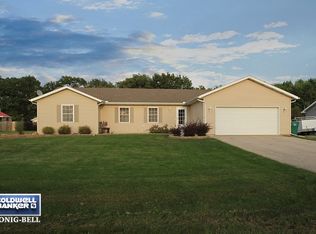 103 Foley Dr, Essex, IL 60935