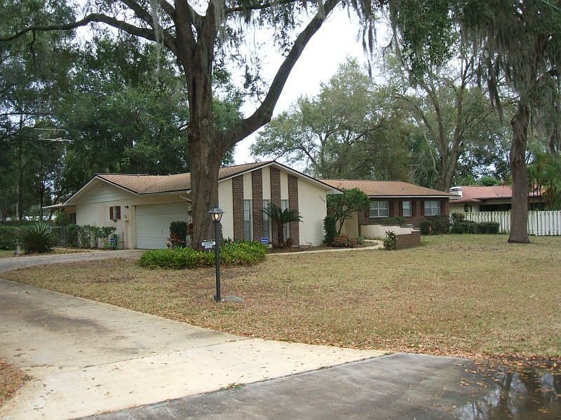 1st image of 39035 10th Ave