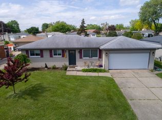 13751 Grey Ave, Warren, MI 48089
