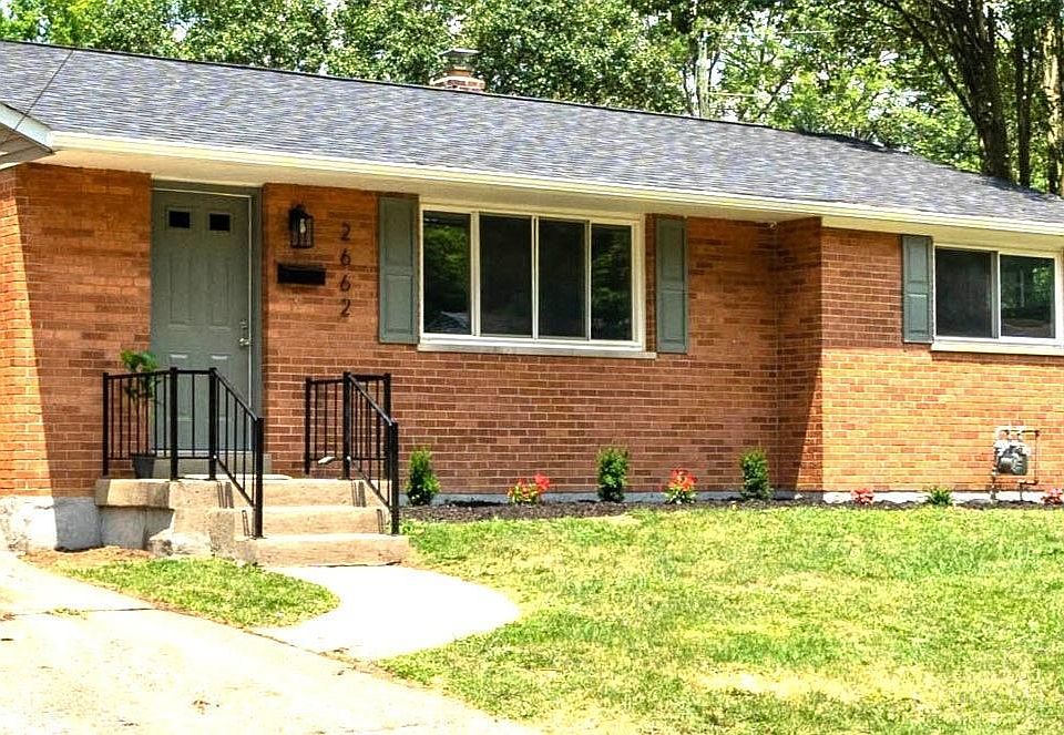 1st image of 2662 Royal Glen Dr