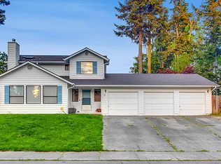 1770 NW Outrigger Loop, Oak Harbor, WA 98277