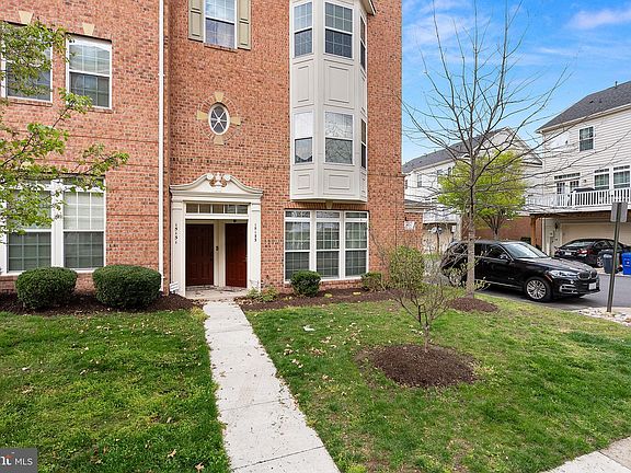 4th image of 15131 Leicestershire St