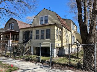5719 S Seeley Ave, Chicago, IL 60636