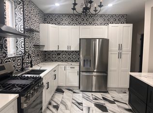 5422 W Jackson Blvd #2, Chicago, IL 60644