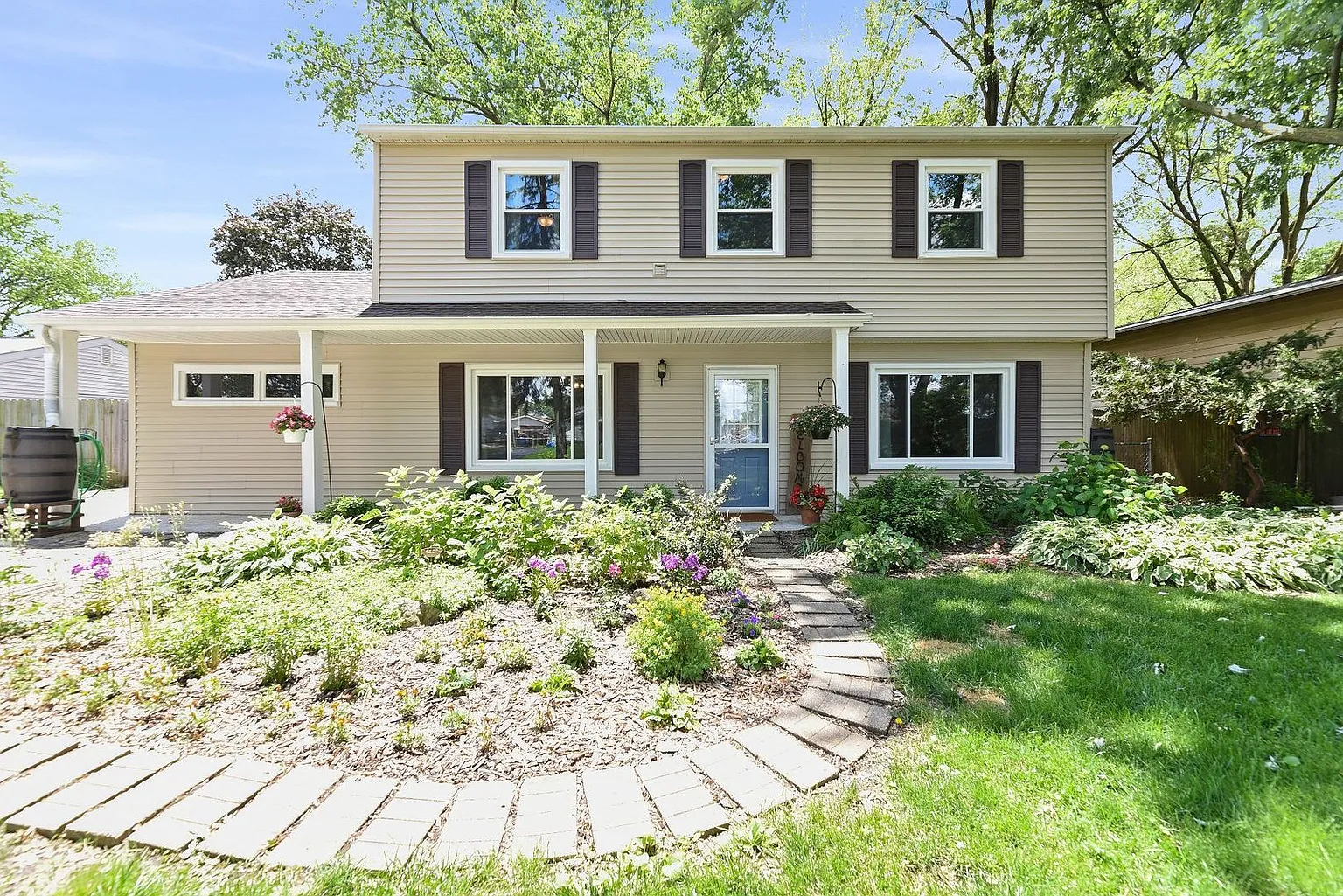 154 Queenswood Rd photo 1