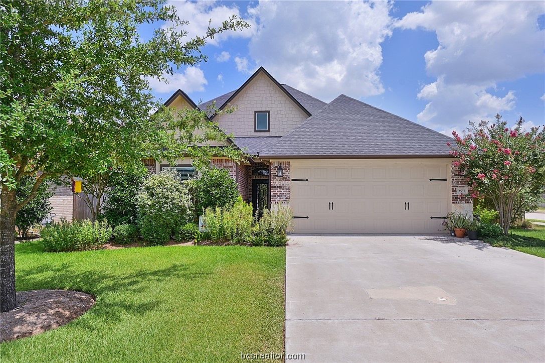 2537 Portland Ave, College Station, TX 77845 MLS 23009771 Zillow