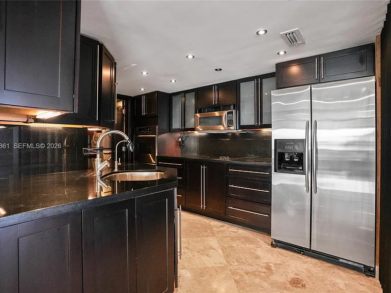 1151 N Fort Lauderdale Beach Blvd #16D — Photo 9