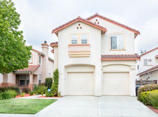 1135 Cobblestone St, Salinas, CA 93905