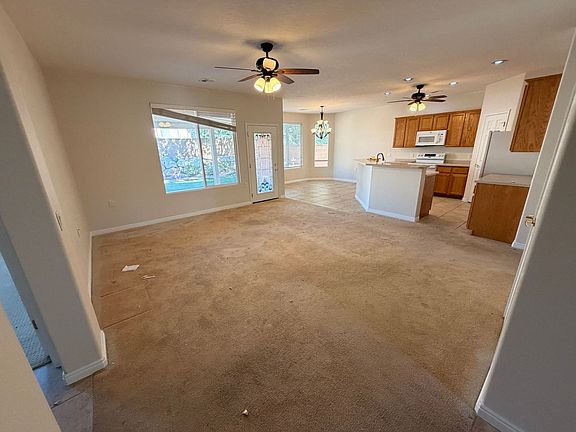 5th image of 1626 W Sunstar Dr